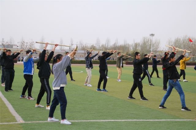 【运动会】飒爽英姿五尺枪  风华正茂竞风流