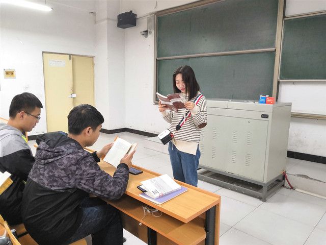 【完满班级】“爱同行”公益宣传活动