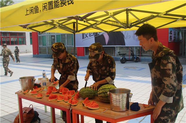 【社团活动】我愿化作一缕清风 为你带去一丝清凉