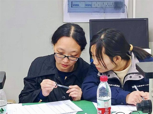 【学科竞赛】走进金相，我校师生积极备战山西省第八届金相技能大赛