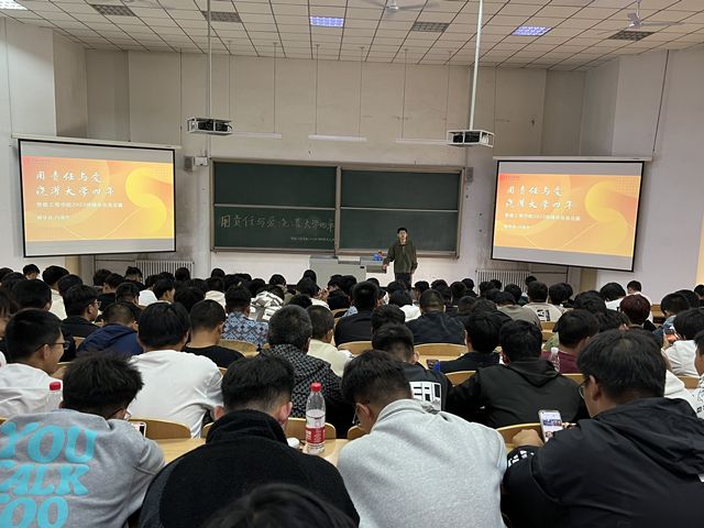 【辅导员说完满】用责任与爱浇灌大学四年