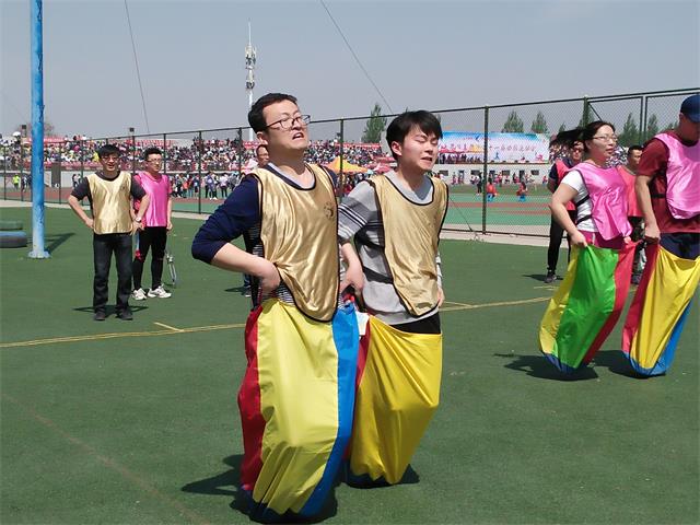 【运动会】趣味赛场 汗水挥洒暖阳