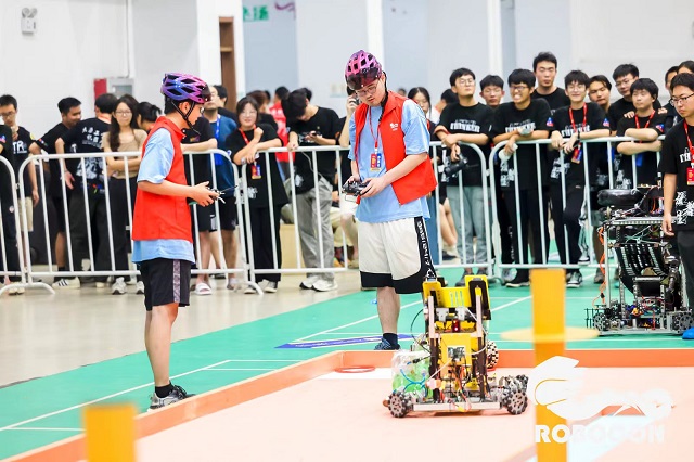 【学科竞赛】智能工程学院师生在“2023年全国大学生机器人大赛ROBOCON”赛事再创佳绩