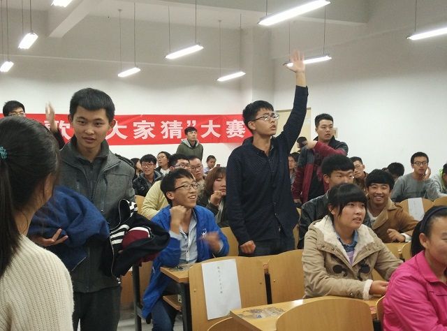 欢歌笑语 追逐梦想